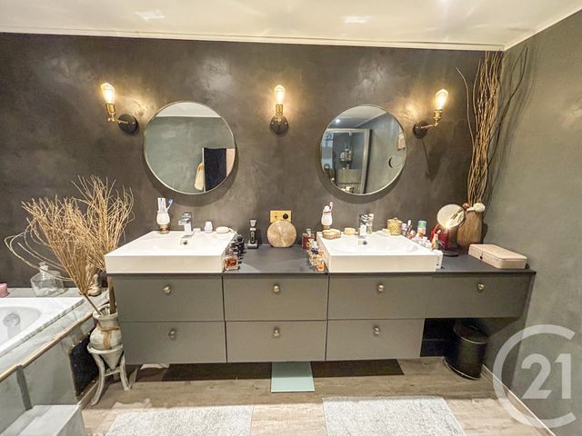 Appartement T3 à vendre - 3 pièces - 91.46 m2 - CAVALAIRE SUR MER - 83 - PROVENCE-ALPES-COTE-D-AZUR - Century 21 Bianchi Transactions