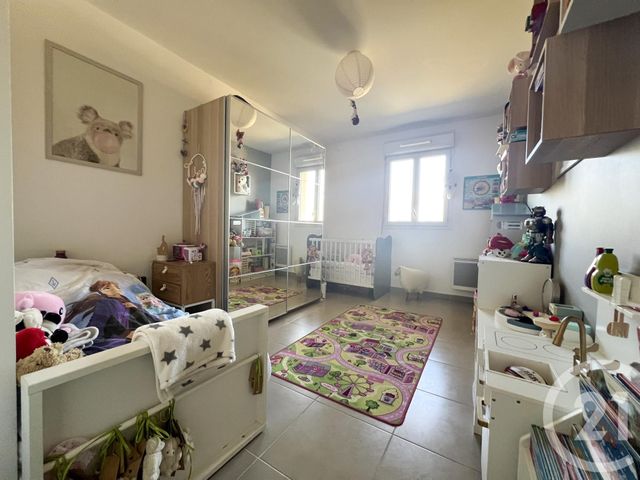 Afficher la photo en grand Appartement T3 à vendre - 3 pièces - 61.1 m2 - LA CROIX VALMER - 83 - PROVENCE-ALPES-COTE-D-AZUR - Century 21 Bianchi Transactions