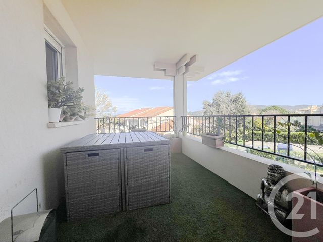 Appartement T3 à vendre LA CROIX VALMER