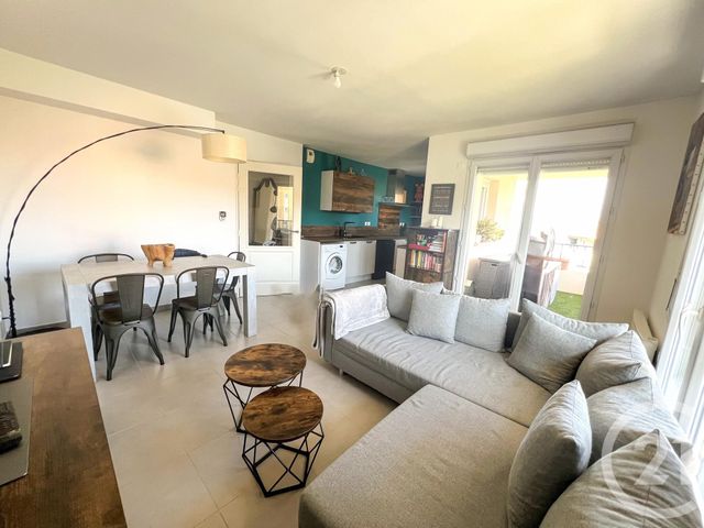 Afficher la photo en grand Appartement T3 à vendre - 3 pièces - 61.1 m2 - LA CROIX VALMER - 83 - PROVENCE-ALPES-COTE-D-AZUR - Century 21 Bianchi Transactions
