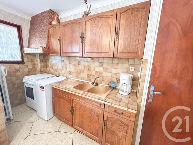 Afficher la photo en grand Appartement F3 à vendre - 3 pièces - 41.0 m2 - CAVALAIRE SUR MER - 83 - PROVENCE-ALPES-COTE-D-AZUR - Century 21 Bianchi Transactions