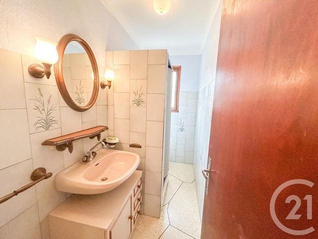 Afficher la photo en grand Appartement F3 à vendre - 3 pièces - 41.0 m2 - CAVALAIRE SUR MER - 83 - PROVENCE-ALPES-COTE-D-AZUR - Century 21 Bianchi Transactions