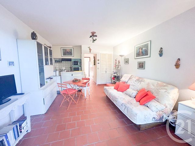 Afficher la photo en grand Appartement Studio Cabine à vendre - 1 pièce - 30.49 m2 - CAVALAIRE SUR MER - 83 - PROVENCE-ALPES-COTE-D-AZUR - Century 21 Bianchi Transactions
