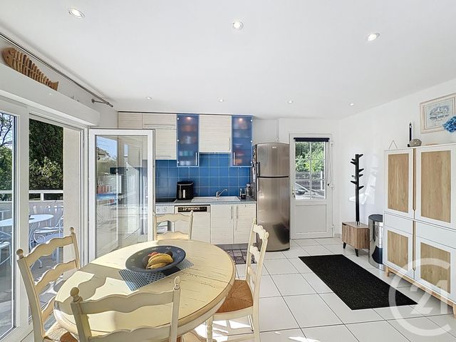 Appartement F3 à vendre - 3 pièces - 55.01 m2 - CAVALAIRE SUR MER - 83 - PROVENCE-ALPES-COTE-D-AZUR - Century 21 Bianchi Transactions