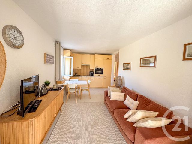Appartement T3 à vendre - 3 pièces - 49.59 m2 - CAVALAIRE SUR MER - 83 - PROVENCE-ALPES-COTE-D-AZUR - Century 21 Bianchi Transactions