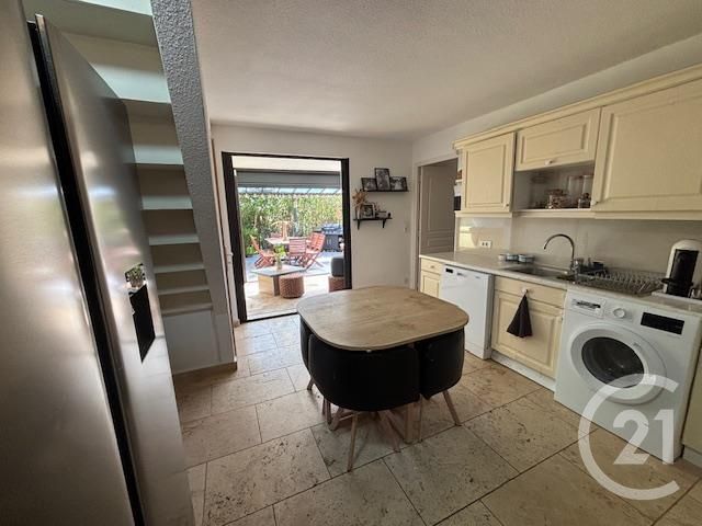 Appartement T3 à vendre - 3 pièces - 48.05 m2 - CAVALAIRE SUR MER - 83 - PROVENCE-ALPES-COTE-D-AZUR - Century 21 Bianchi Transactions