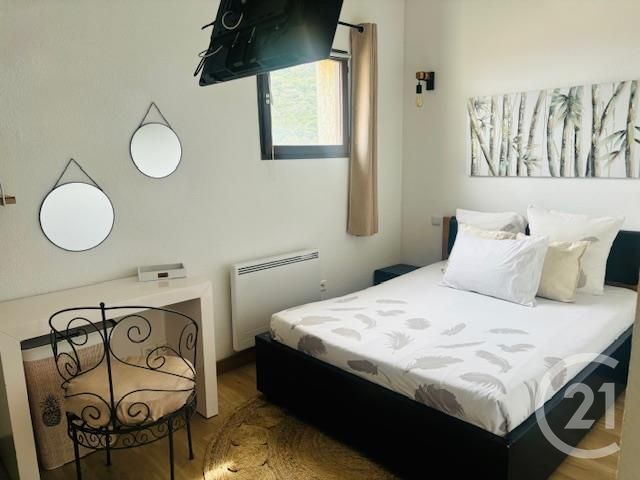 Appartement T3 à vendre - 3 pièces - 44.09 m2 - CAVALAIRE SUR MER - 83 - PROVENCE-ALPES-COTE-D-AZUR - Century 21 Bianchi Transactions