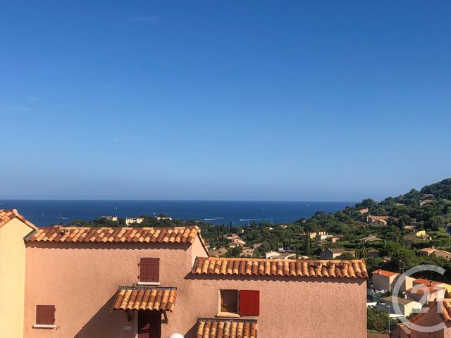 Appartement T3 à vendre - 3 pièces - 44.09 m2 - CAVALAIRE SUR MER - 83 - PROVENCE-ALPES-COTE-D-AZUR - Century 21 Bianchi Transactions