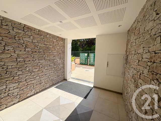 Appartement T2 à vendre - 2 pièces - 47.25 m2 - CAVALAIRE SUR MER - 83 - PROVENCE-ALPES-COTE-D-AZUR - Century 21 Bianchi Transactions
