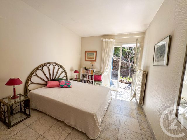 maison à vendre - 6 pièces - 182.0 m2 - CAVALAIRE SUR MER - 83 - PROVENCE-ALPES-COTE-D-AZUR - Century 21 Bianchi Transactions