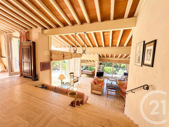 maison à vendre - 6 pièces - 182.0 m2 - CAVALAIRE SUR MER - 83 - PROVENCE-ALPES-COTE-D-AZUR - Century 21 Bianchi Transactions