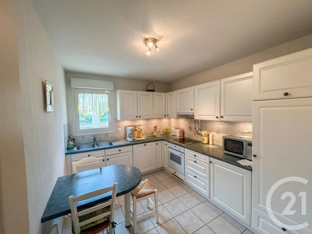 Appartement T3 à vendre - 3 pièces - 68.4 m2 - CAVALAIRE SUR MER - 83 - PROVENCE-ALPES-COTE-D-AZUR - Century 21 Bianchi Transactions