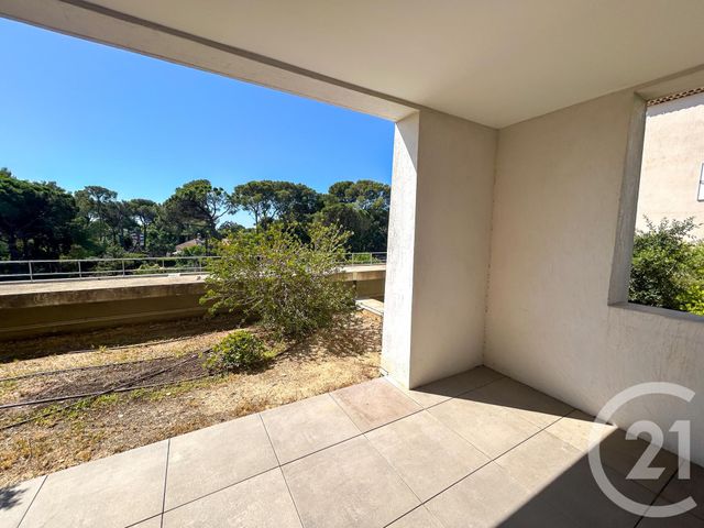 Appartement T4 à vendre - 4 pièces - 83.64 m2 - CAVALAIRE SUR MER - 83 - PROVENCE-ALPES-COTE-D-AZUR - Century 21 Bianchi Transactions