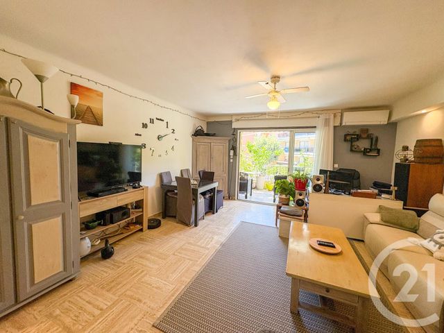 Appartement T4 à vendre - 4 pièces - 84.1 m2 - CAVALAIRE SUR MER - 83 - PROVENCE-ALPES-COTE-D-AZUR - Century 21 Bianchi Transactions