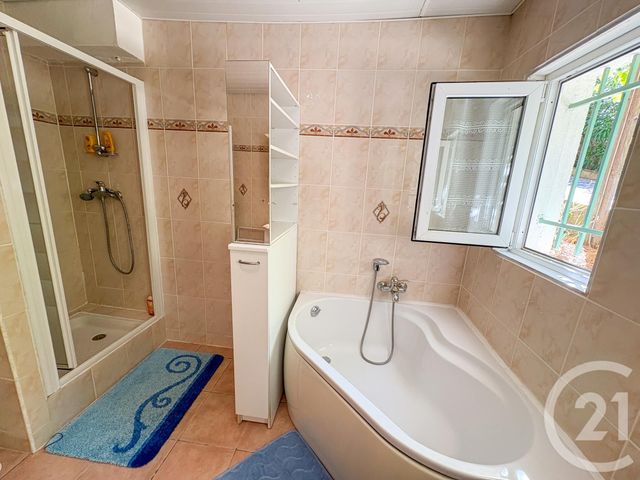 Afficher la photo en grand maison à vendre - 7 pièces - 205.28 m2 - CAVALAIRE SUR MER - 83 - PROVENCE-ALPES-COTE-D-AZUR - Century 21 Bianchi Transactions