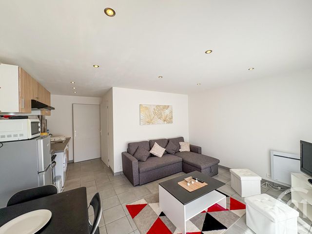 Afficher la photo en grand maison à vendre - 7 pièces - 205.28 m2 - CAVALAIRE SUR MER - 83 - PROVENCE-ALPES-COTE-D-AZUR - Century 21 Bianchi Transactions