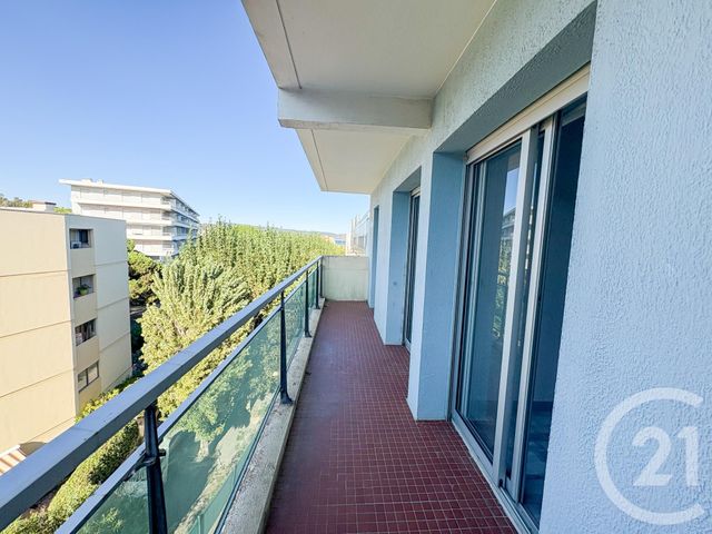 Appartement T3 à vendre - 3 pièces - 64.08 m2 - CAVALAIRE SUR MER - 83 - PROVENCE-ALPES-COTE-D-AZUR - Century 21 Bianchi Transactions