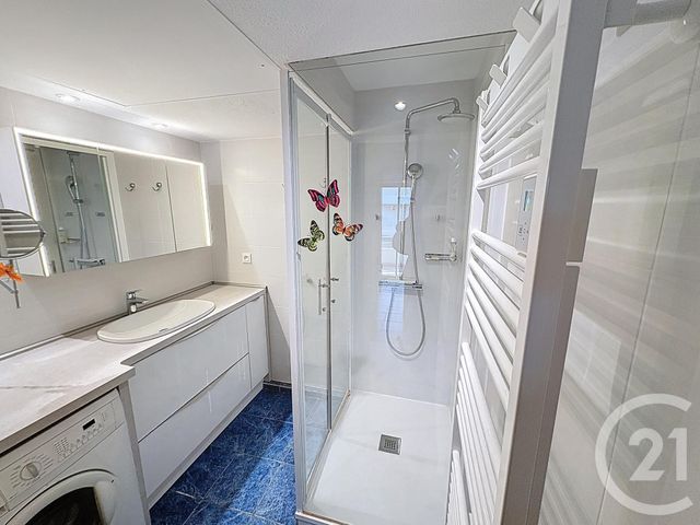 Appartement T3 à vendre - 3 pièces - 61.44 m2 - CAVALAIRE SUR MER - 83 - PROVENCE-ALPES-COTE-D-AZUR - Century 21 Bianchi Transactions