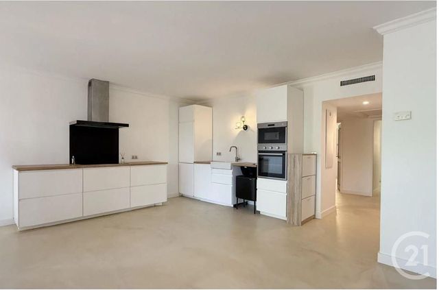 Appartement à vendre LA CROIX VALMER