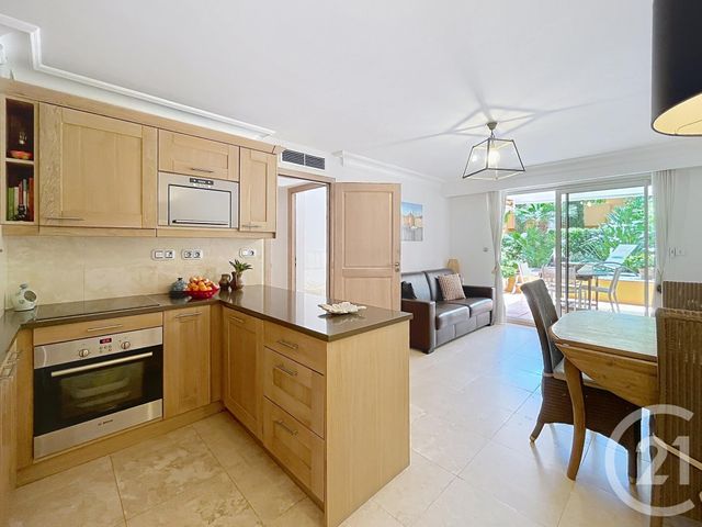 Appartement T2 à vendre - 2 pièces - 40.45 m2 - CAVALAIRE SUR MER - 83 - PROVENCE-ALPES-COTE-D-AZUR - Century 21 Bianchi Transactions