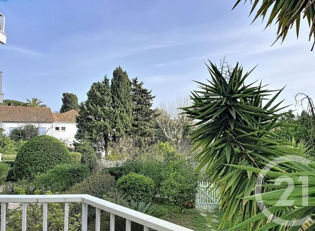 Appartement T3 à vendre - 3 pièces - 63.0 m2 - CAVALAIRE SUR MER - 83 - PROVENCE-ALPES-COTE-D-AZUR - Century 21 Bianchi Transactions