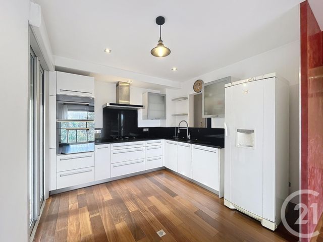 Appartement T3 à vendre - 3 pièces - 63.0 m2 - CAVALAIRE SUR MER - 83 - PROVENCE-ALPES-COTE-D-AZUR - Century 21 Bianchi Transactions