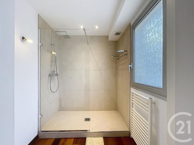 Appartement T3 à vendre - 3 pièces - 63.0 m2 - CAVALAIRE SUR MER - 83 - PROVENCE-ALPES-COTE-D-AZUR - Century 21 Bianchi Transactions