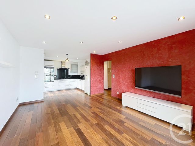 Appartement T3 à vendre - 3 pièces - 63.0 m2 - CAVALAIRE SUR MER - 83 - PROVENCE-ALPES-COTE-D-AZUR - Century 21 Bianchi Transactions