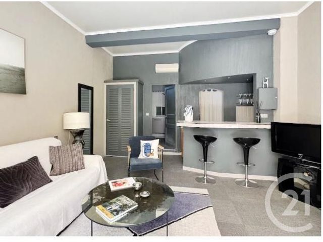 Appartement Studio à vendre - 1 pièce - 31.0 m2 - LA CROIX VALMER - 83 - PROVENCE-ALPES-COTE-D-AZUR - Century 21 Bianchi Transactions