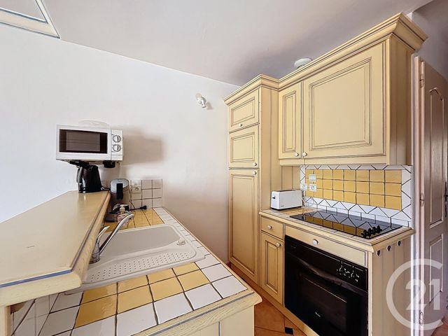 Appartement T4 à vendre - 4 pièces - 52.0 m2 - CAVALAIRE SUR MER - 83 - PROVENCE-ALPES-COTE-D-AZUR - Century 21 Bianchi Transactions