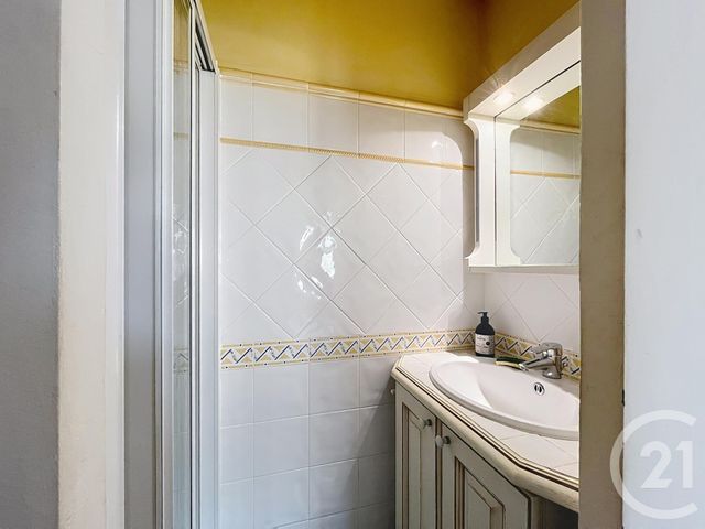 Appartement T4 à vendre - 4 pièces - 52.0 m2 - CAVALAIRE SUR MER - 83 - PROVENCE-ALPES-COTE-D-AZUR - Century 21 Bianchi Transactions