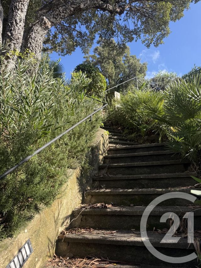 maison à vendre - 4 pièces - 80.0 m2 - CAVALAIRE SUR MER - 83 - PROVENCE-ALPES-COTE-D-AZUR - Century 21 Bianchi Transactions