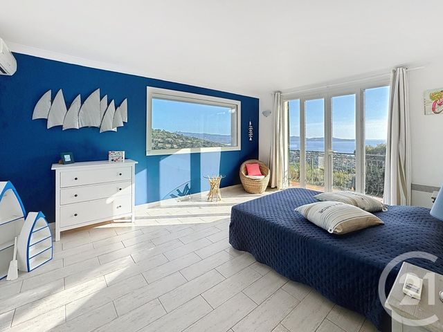 maison à vendre - 6 pièces - 176.0 m2 - CAVALAIRE SUR MER - 83 - PROVENCE-ALPES-COTE-D-AZUR - Century 21 Bianchi Transactions