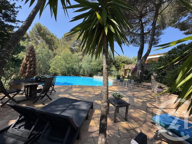 maison à vendre - 14 pièces - 279.0 m2 - CAVALAIRE SUR MER - 83 - PROVENCE-ALPES-COTE-D-AZUR - Century 21 Bianchi Transactions