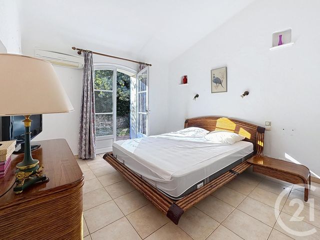 maison à vendre - 5 pièces - 140.0 m2 - LA CROIX VALMER - 83 - PROVENCE-ALPES-COTE-D-AZUR - Century 21 Bianchi Transactions