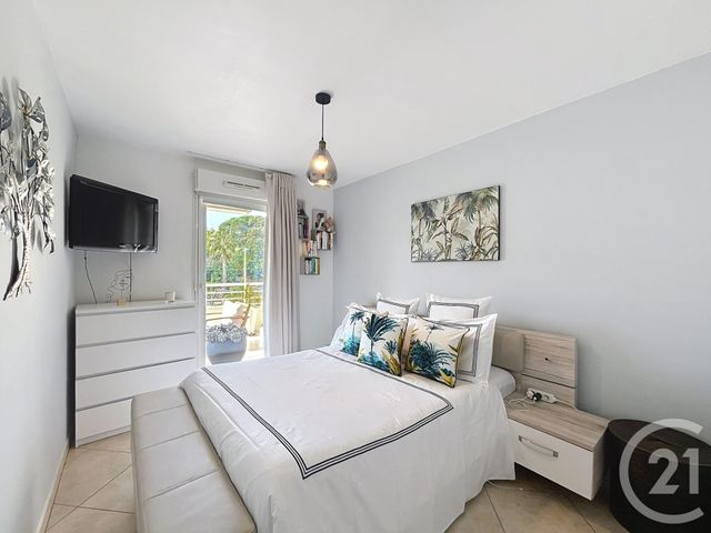 Appartement T3 à vendre - 3 pièces - 60.14 m2 - CAVALAIRE SUR MER - 83 - PROVENCE-ALPES-COTE-D-AZUR - Century 21 Bianchi Transactions