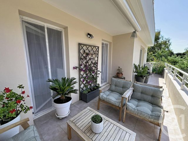 Appartement T3 à vendre - 3 pièces - 60.14 m2 - CAVALAIRE SUR MER - 83 - PROVENCE-ALPES-COTE-D-AZUR - Century 21 Bianchi Transactions