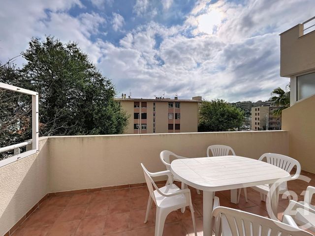 Appartement T3 à vendre - 3 pièces - 61.31 m2 - CAVALAIRE SUR MER - 83 - PROVENCE-ALPES-COTE-D-AZUR - Century 21 Bianchi Transactions