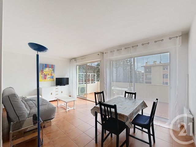 Appartement T3 à vendre - 3 pièces - 61.31 m2 - CAVALAIRE SUR MER - 83 - PROVENCE-ALPES-COTE-D-AZUR - Century 21 Bianchi Transactions