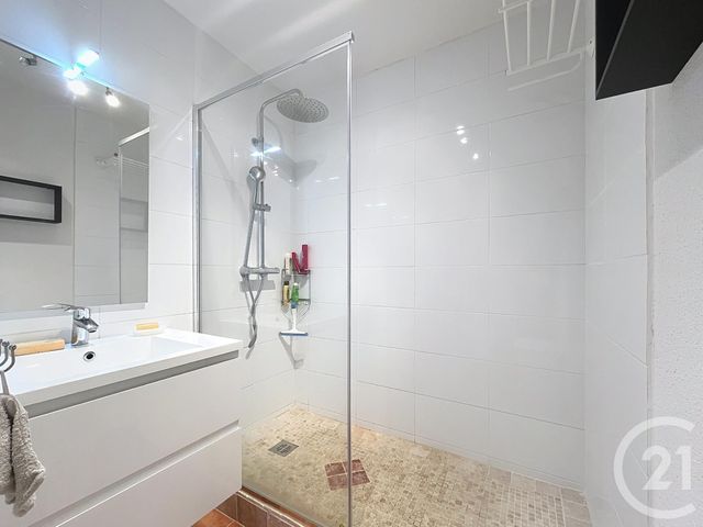 Appartement T3 à vendre - 3 pièces - 61.31 m2 - CAVALAIRE SUR MER - 83 - PROVENCE-ALPES-COTE-D-AZUR - Century 21 Bianchi Transactions