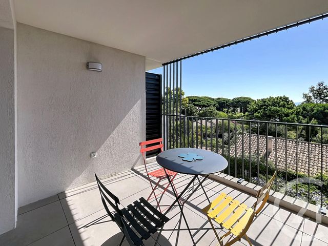 Appartement T3 à vendre - 3 pièces - 64.5 m2 - CAVALAIRE SUR MER - 83 - PROVENCE-ALPES-COTE-D-AZUR - Century 21 Bianchi Transactions