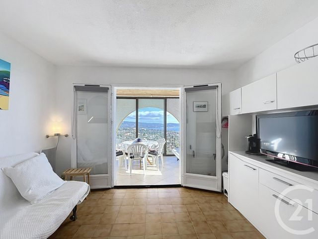 Appartement Studio Cabine à vendre - 1 pièce - 18.1 m2 - CAVALAIRE SUR MER - 83 - PROVENCE-ALPES-COTE-D-AZUR - Century 21 Bianchi Transactions