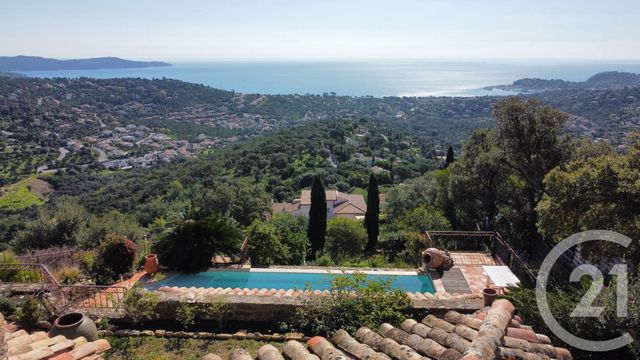 maison à vendre - 6 pièces - 175.0 m2 - CAVALAIRE SUR MER - 83 - PROVENCE-ALPES-COTE-D-AZUR - Century 21 Bianchi Transactions