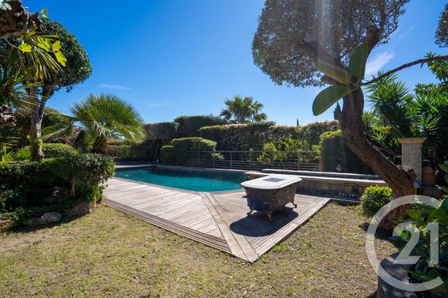 maison à vendre - 4 pièces - 188.3 m2 - CAVALAIRE SUR MER - 83 - PROVENCE-ALPES-COTE-D-AZUR - Century 21 Bianchi Transactions