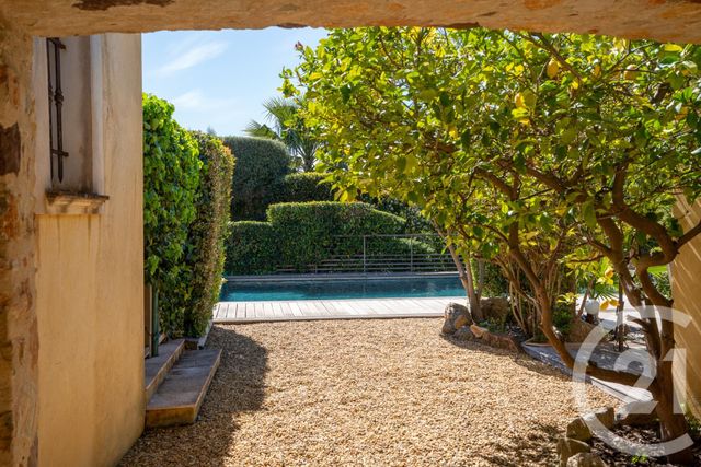maison à vendre - 4 pièces - 188.3 m2 - CAVALAIRE SUR MER - 83 - PROVENCE-ALPES-COTE-D-AZUR - Century 21 Bianchi Transactions