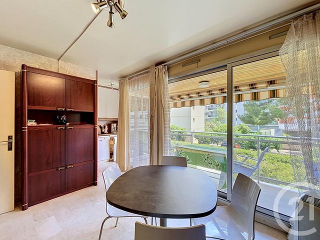 Appartement T2 à vendre - 2 pièces - 43.0 m2 - CAVALAIRE SUR MER - 83 - PROVENCE-ALPES-COTE-D-AZUR - Century 21 Bianchi Transactions
