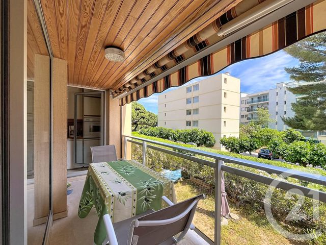 Appartement T2 à vendre - 2 pièces - 43.0 m2 - CAVALAIRE SUR MER - 83 - PROVENCE-ALPES-COTE-D-AZUR - Century 21 Bianchi Transactions
