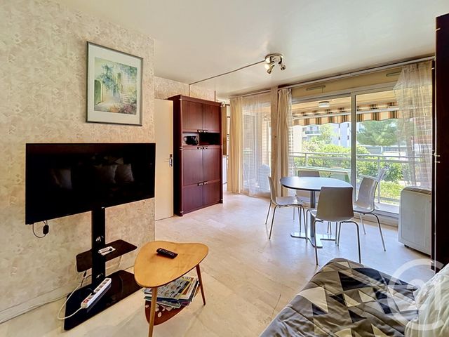 Appartement T2 à vendre - 2 pièces - 43.0 m2 - CAVALAIRE SUR MER - 83 - PROVENCE-ALPES-COTE-D-AZUR - Century 21 Bianchi Transactions