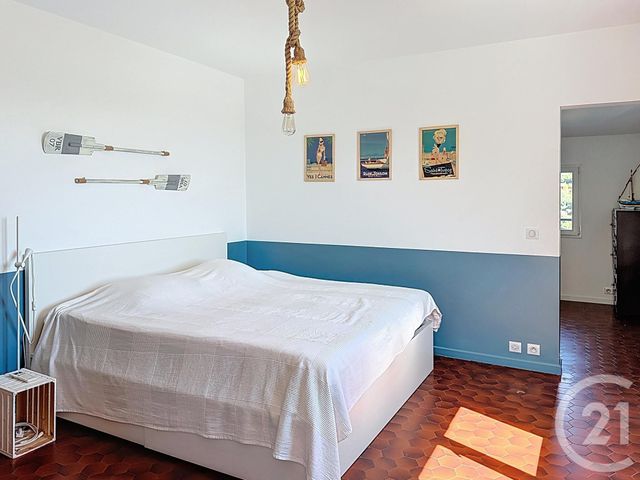maison à vendre - 7 pièces - 220.0 m2 - CAVALAIRE SUR MER - 83 - PROVENCE-ALPES-COTE-D-AZUR - Century 21 Bianchi Transactions