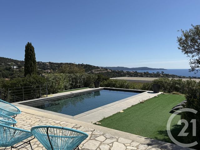 maison à vendre - 7 pièces - 220.0 m2 - CAVALAIRE SUR MER - 83 - PROVENCE-ALPES-COTE-D-AZUR - Century 21 Bianchi Transactions